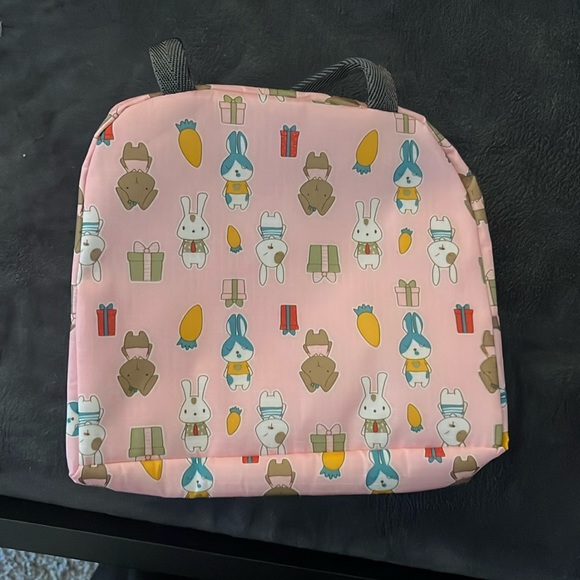 Super adorable pink lil bunny lunch box💕 - Picture 4 of 4
